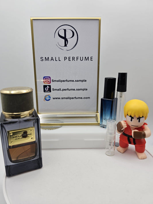 Dolce and Gabbana Velvet Desert Oud